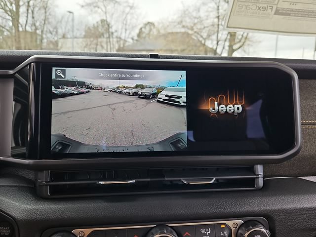 New 2026 Jeep Gladiator Willys AWD/4WD image 18