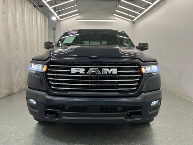 Used 2026 RAM 1500 Laramie AWD/4WD image 3