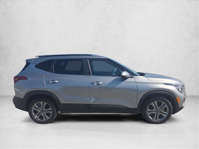 Used 2023 Kia Seltos S FWD image 4