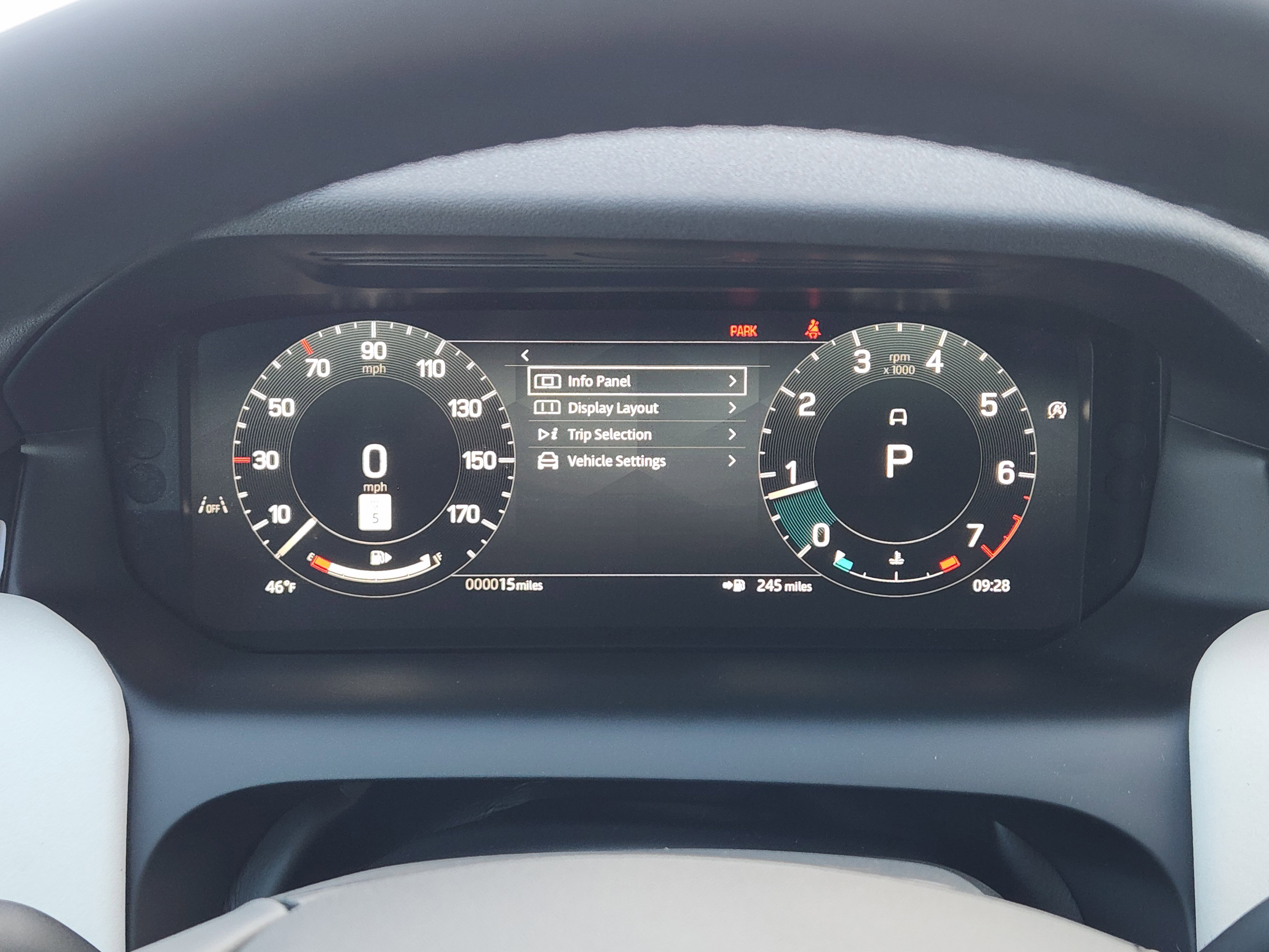 New 2025 Land Rover Discovery Sport S image 17