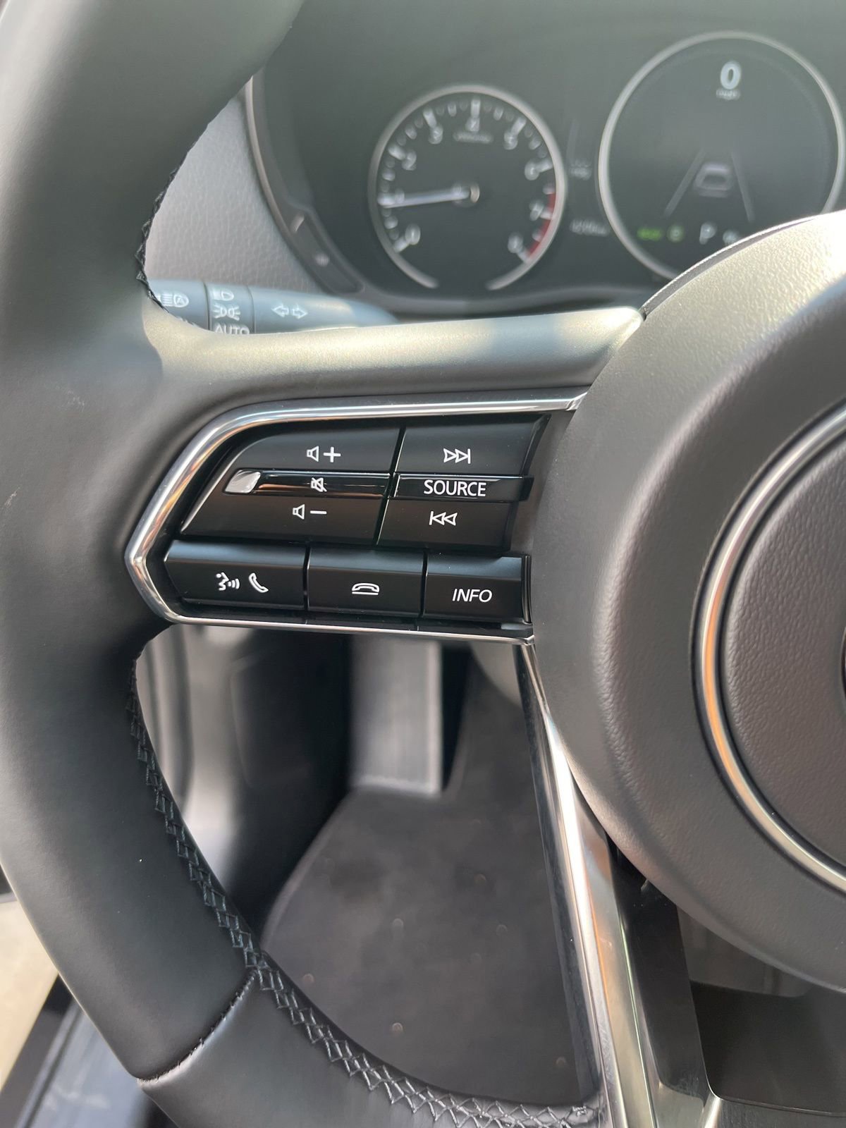 Certified 2026 MAZDA CX-70 3.3 Turbo w/ Preferred Package AWD/4WD image 20