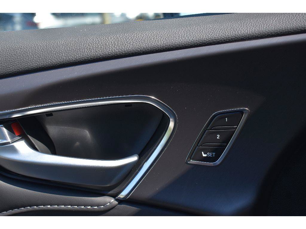 New 2026 Acura RDX SH-AWD image 22