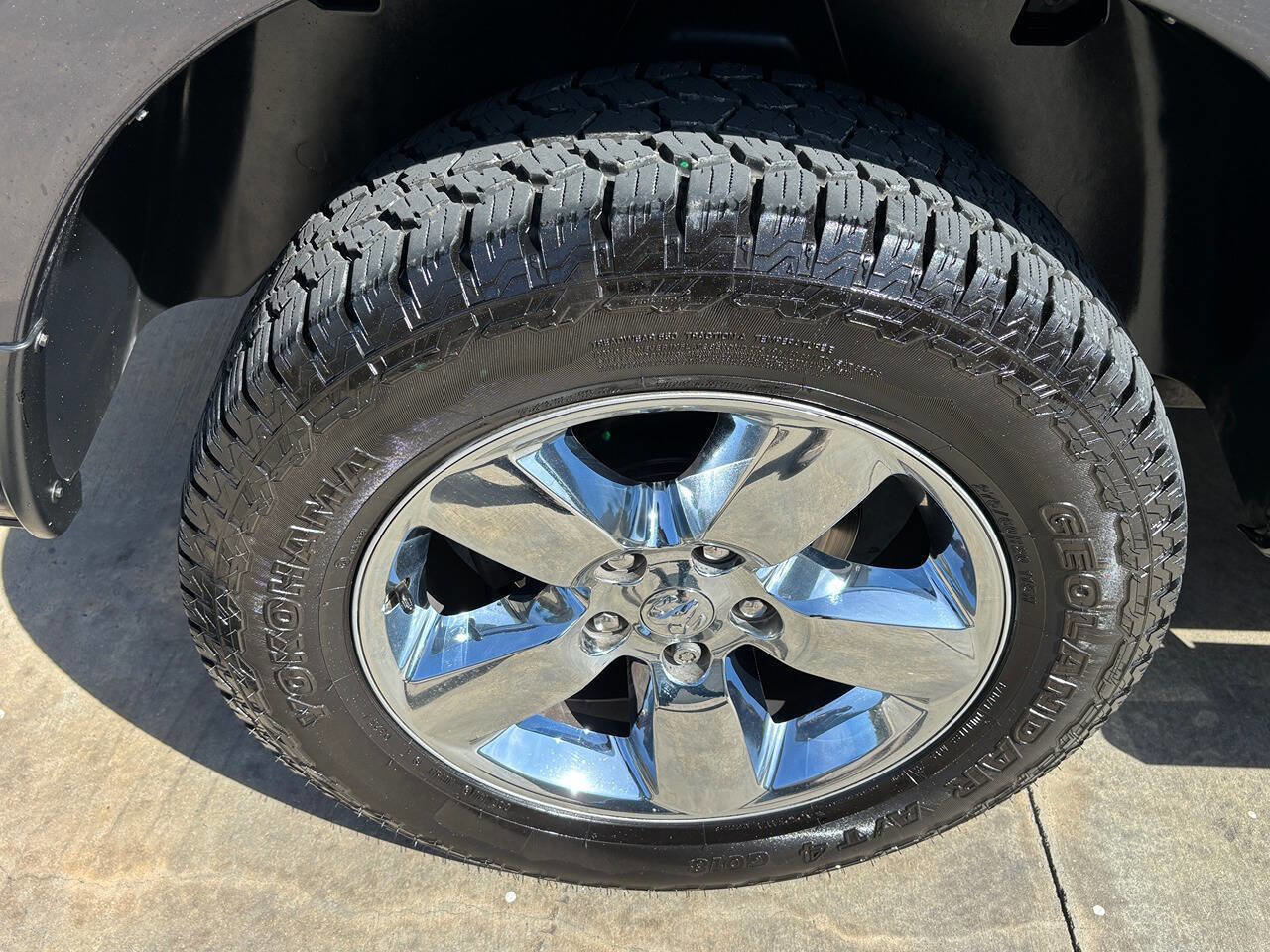 Used 2018 RAM 1500 Lone Star image 24