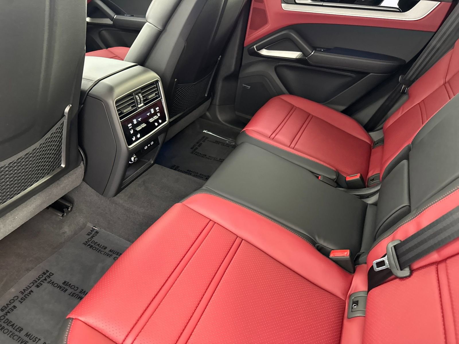 New 2026 Porsche Cayenne S image 14