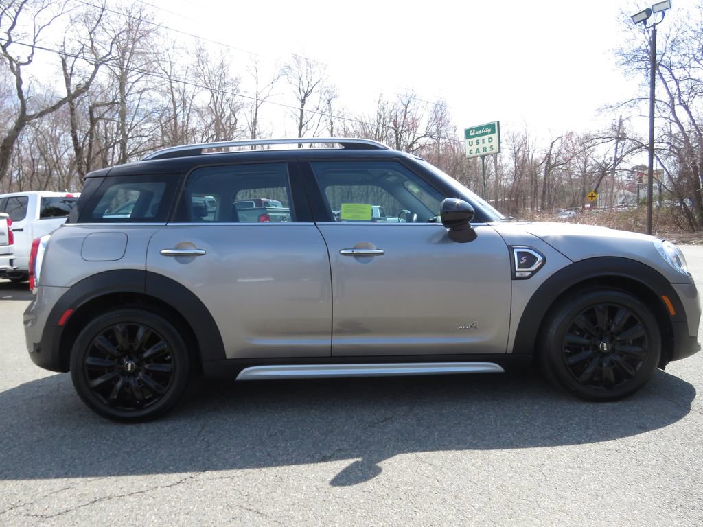 Used 2019 MINI Cooper Countryman S w/ Premium Package image 4