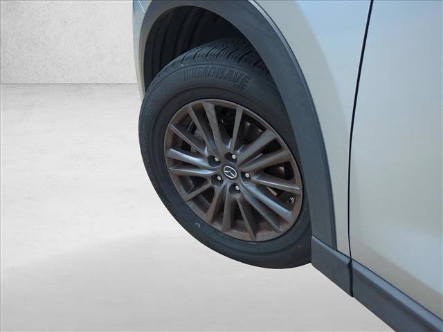 Used 2020 MAZDA CX-5 Touring FWD image 10
