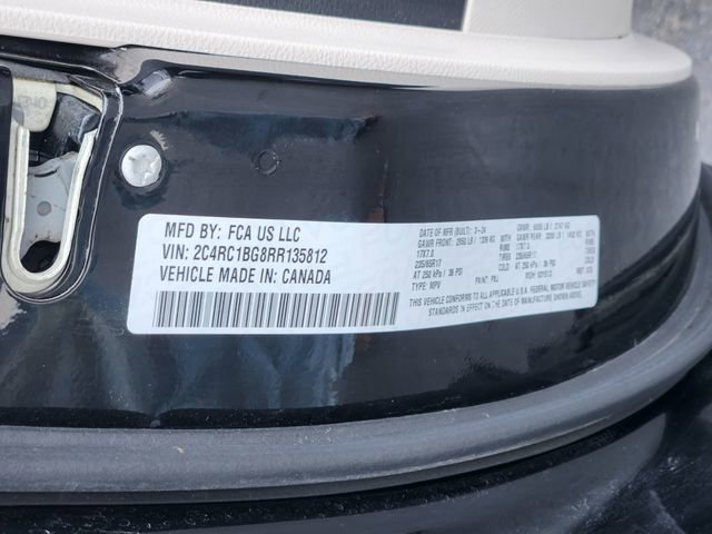 Used 2024 Chrysler Pacifica Touring-L image 35