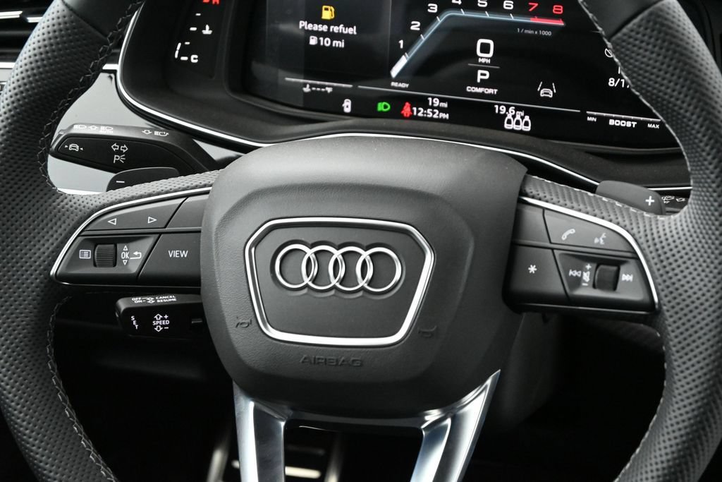 New 2026 Audi SQ8 Premium Plus AWD/4WD image 14