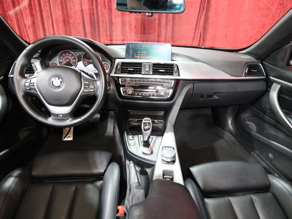 Used 2020 BMW 430i Convertible w/ M Sport Package RWD image 13