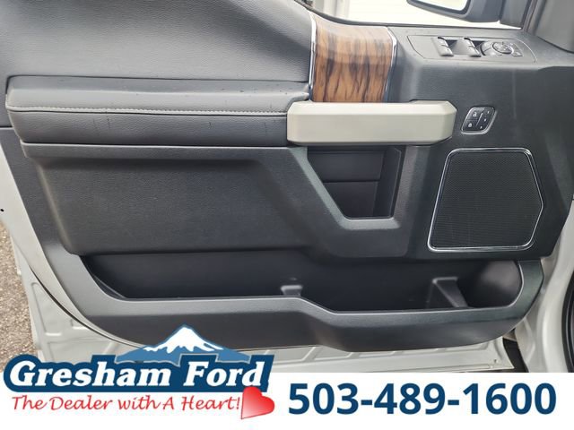 Used 2018 Ford F150 Lariat w/ Equipment Group 502A Luxury AWD/4WD image 18