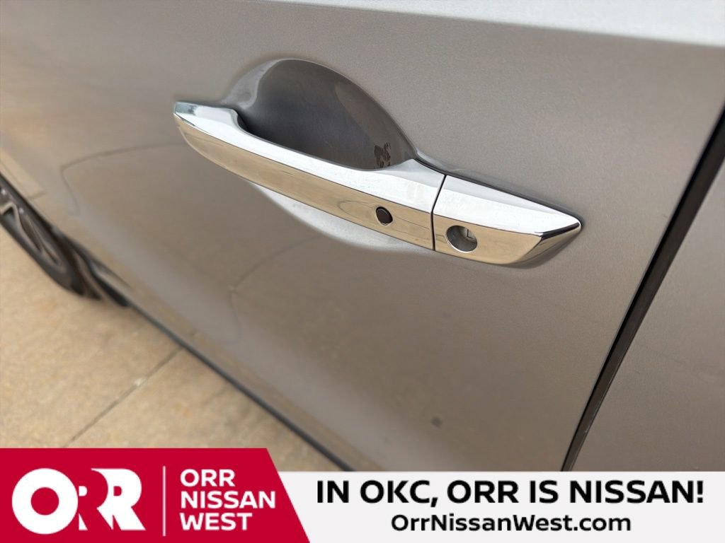 Used 2022 Honda Odyssey EX-L image 11