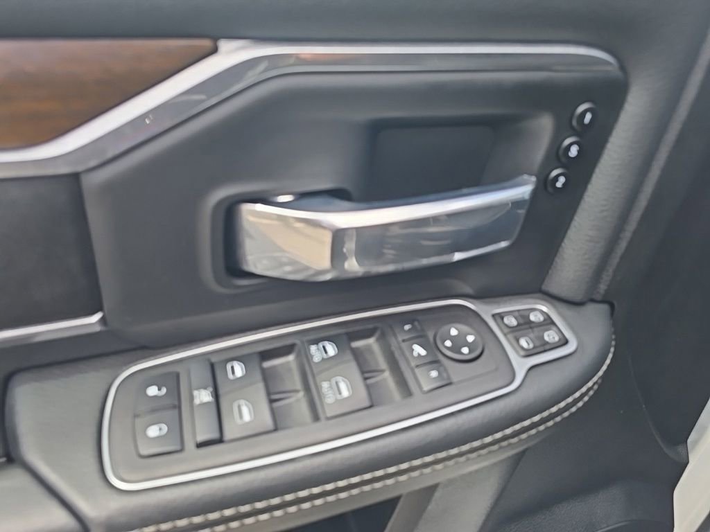 Used 2024 RAM 2500 Laramie image 16