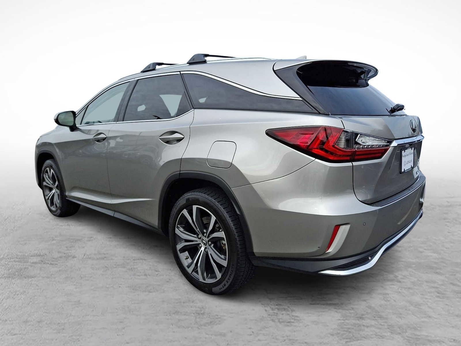 Used 2020 Lexus RX 350L Premium w/ Premium Package image 6