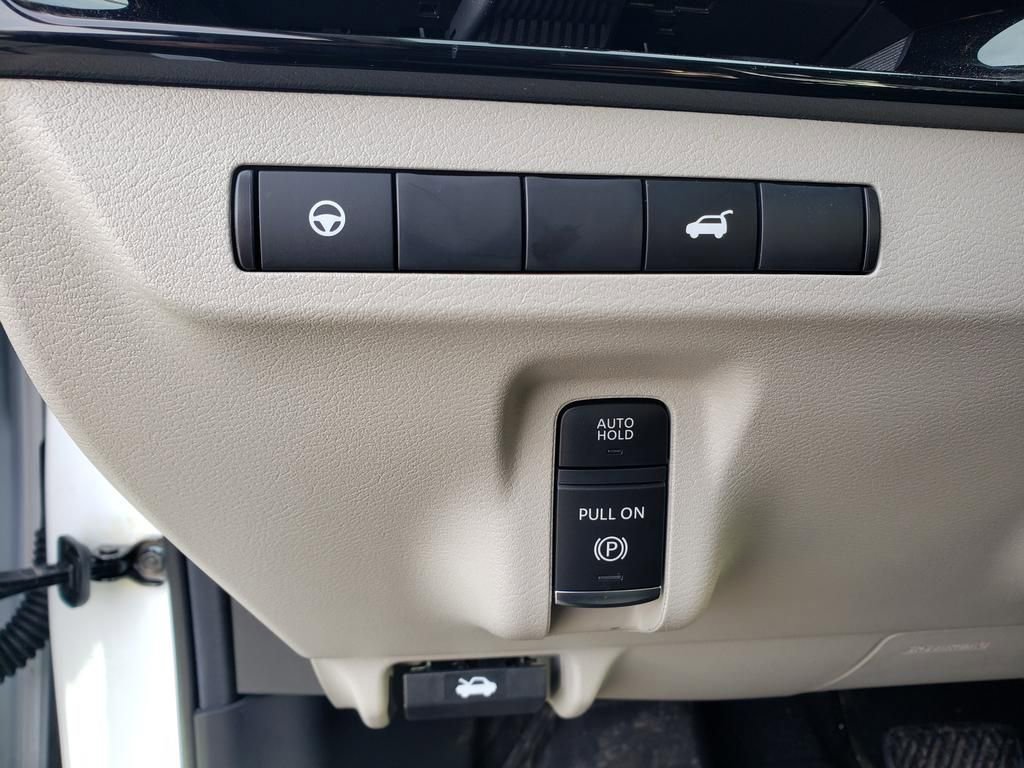 Certified 2025 Nissan Murano SV AWD/4WD image 28