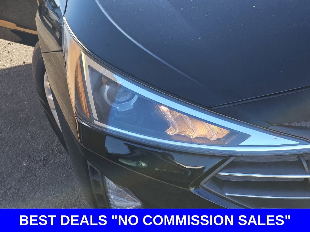 Used 2019 Hyundai Elantra SE FWD image 32