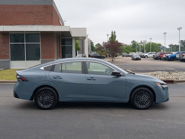 New 2026 Nissan Sentra SV w/ SV Convenience Package FWD image 2