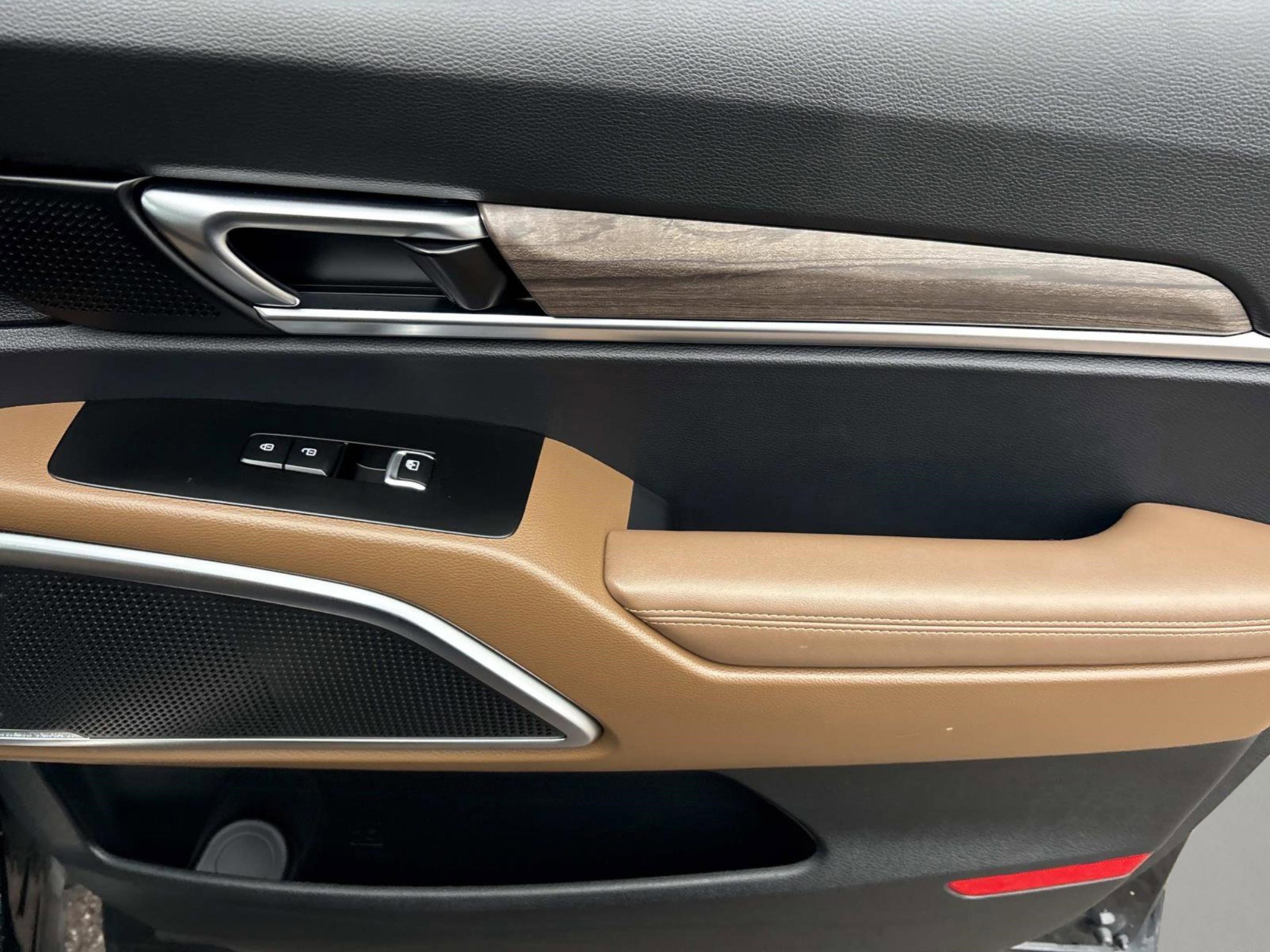 Used 2022 Kia Telluride SX w/ SX Prestige Package image 17