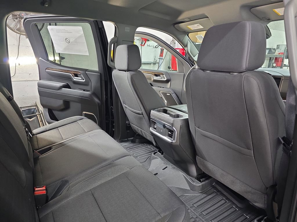 New 2026 GMC Sierra 1500 Elevation image 11
