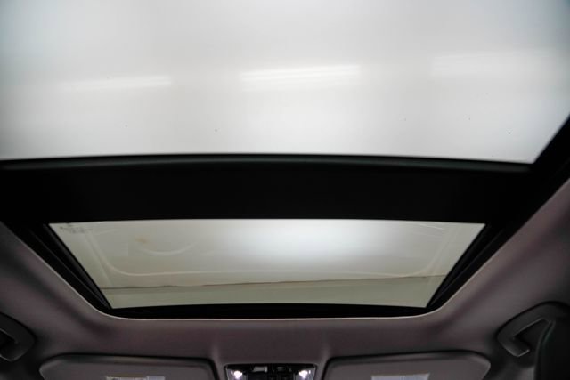 Used 2025 Mitsubishi Outlander SEL image 27