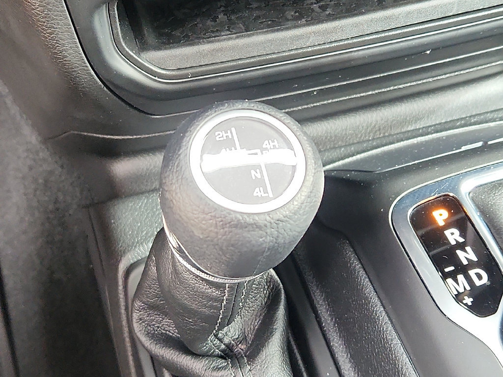 Used 2023 Jeep Wrangler Unlimited w/ Cold Weather Group AWD/4WD image 23