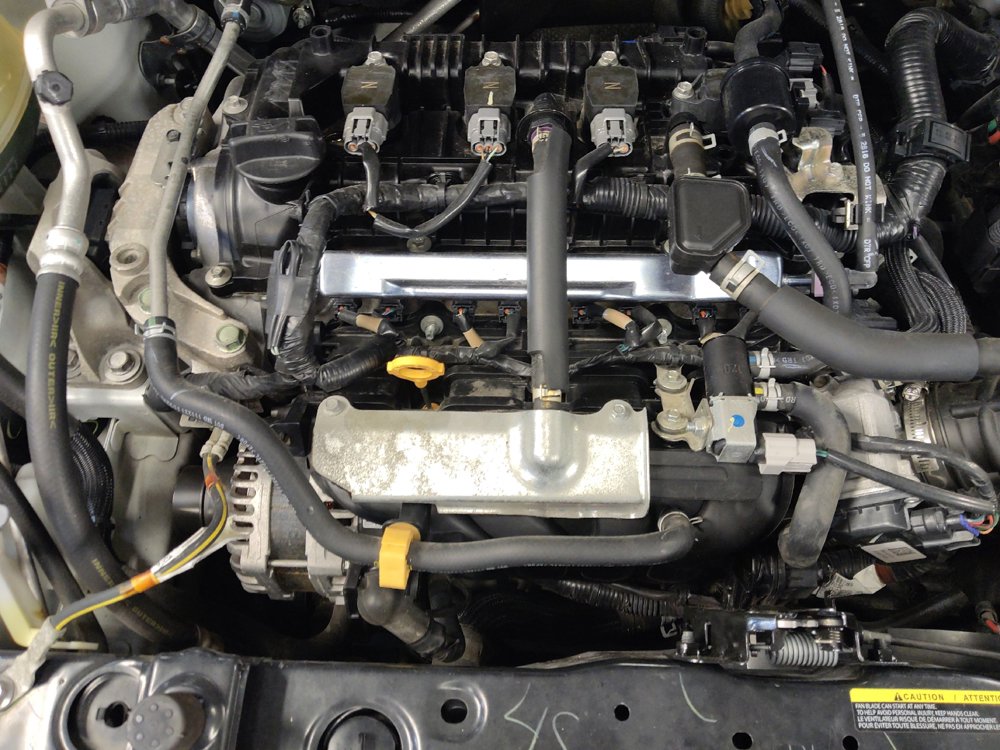 Used 2022 Nissan Versa SV w/ Trunk Package FWD image 30