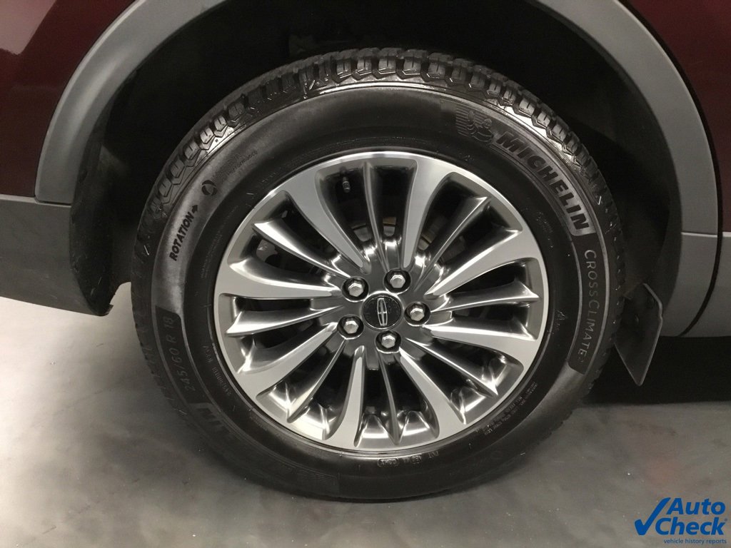 Used 2020 Lincoln Nautilus Reserve image 16