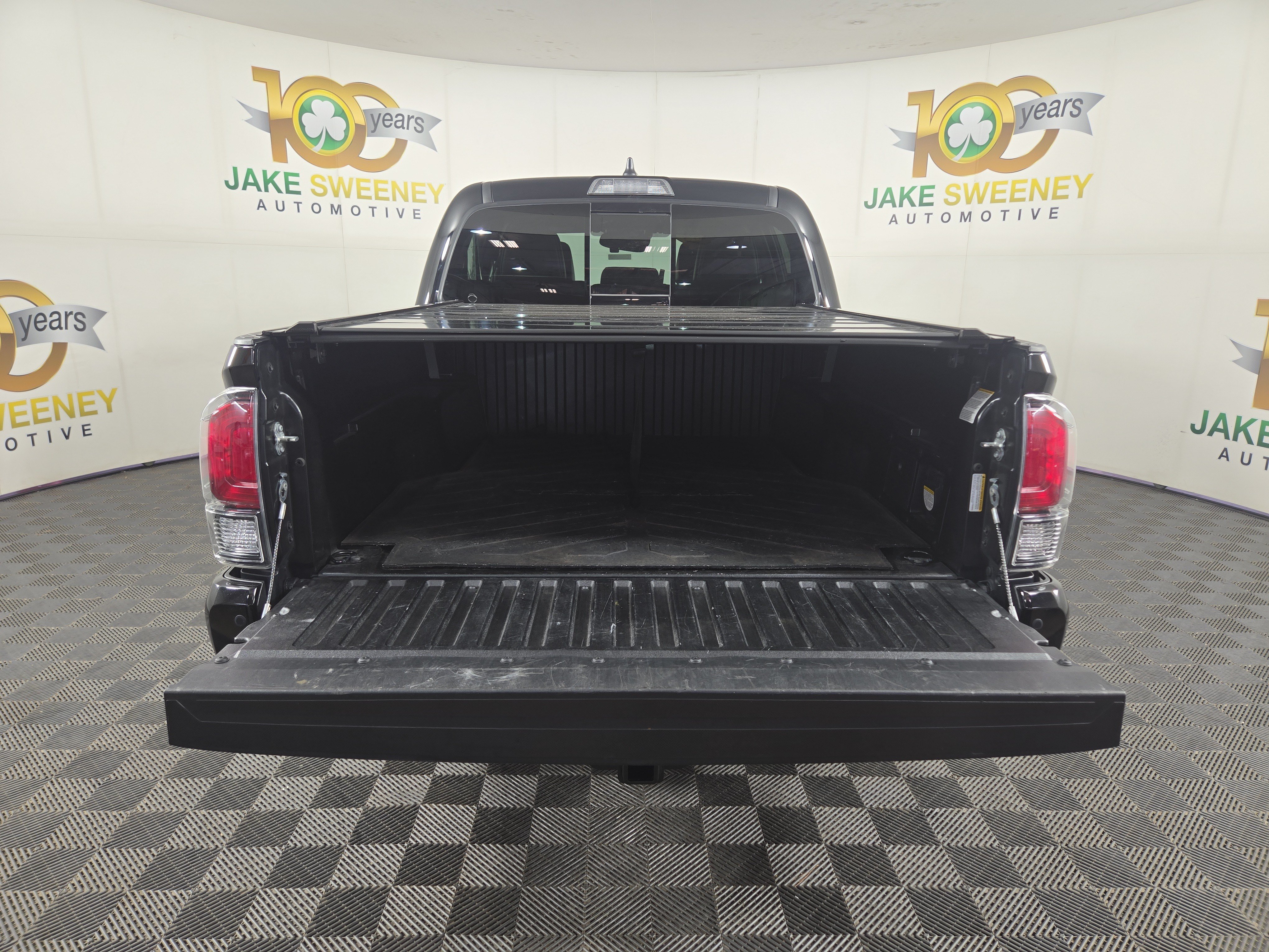Used 2023 Toyota Tacoma TRD Pro AWD/4WD image 33