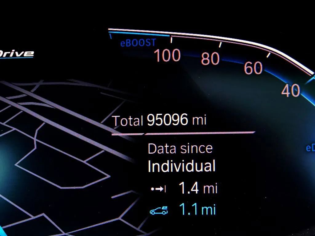 Used 2021 BMW 330e xDrive w/ Driving Assistance Package image 26