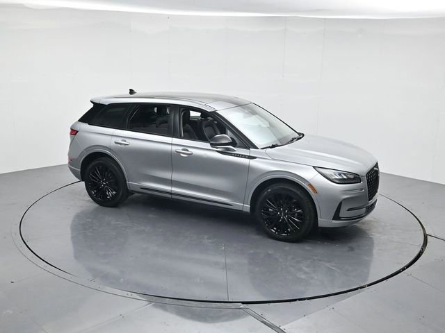 Used 2024 Lincoln Corsair FWD w/ Equipment Group 101A image 38