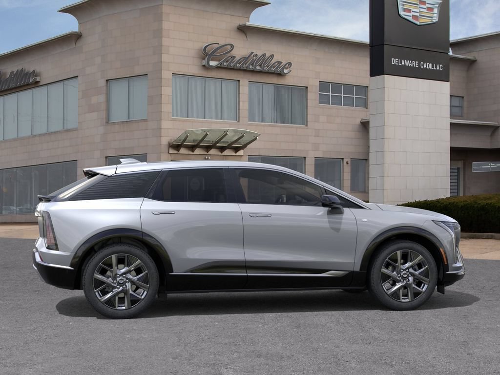 New 2027 Cadillac Optiq Luxury AWD/4WD image 5