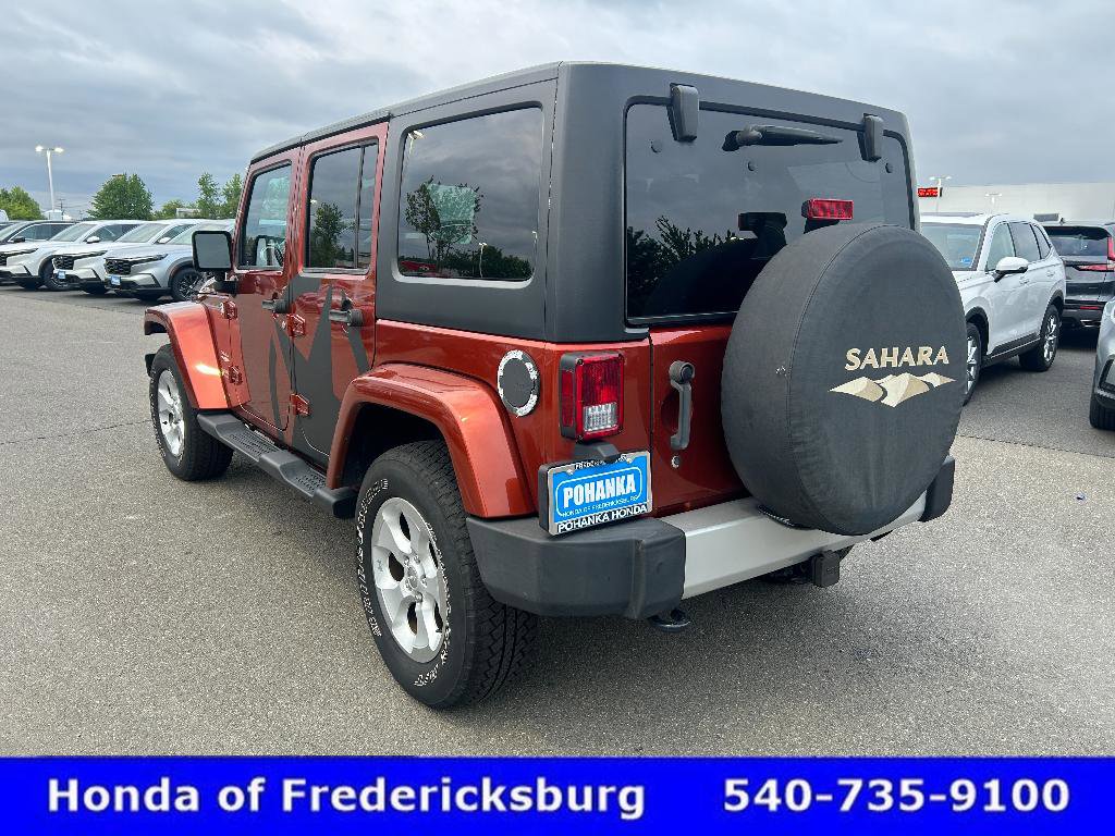 Used 2014 Jeep Wrangler Unlimited Sahara w/ Connectivity Group AWD/4WD image 4