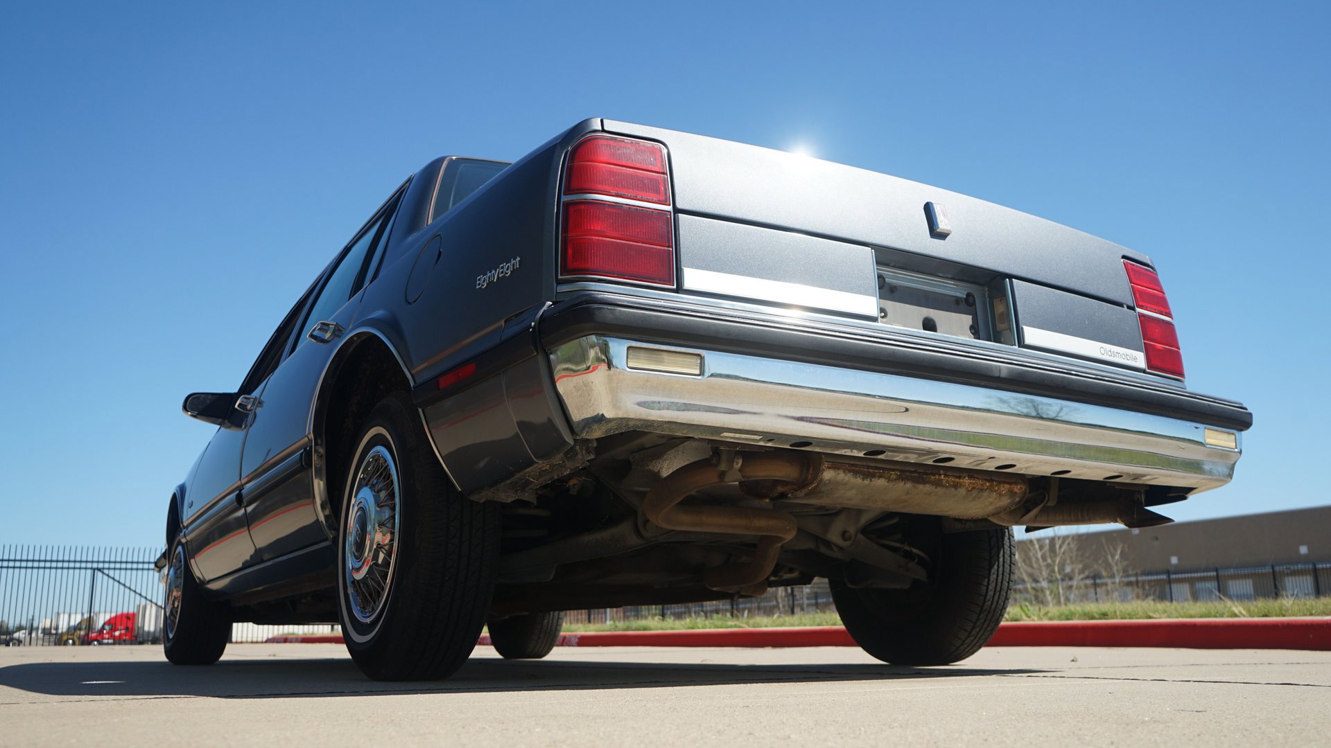 Used 1989 Oldsmobile 88 Royale image 10