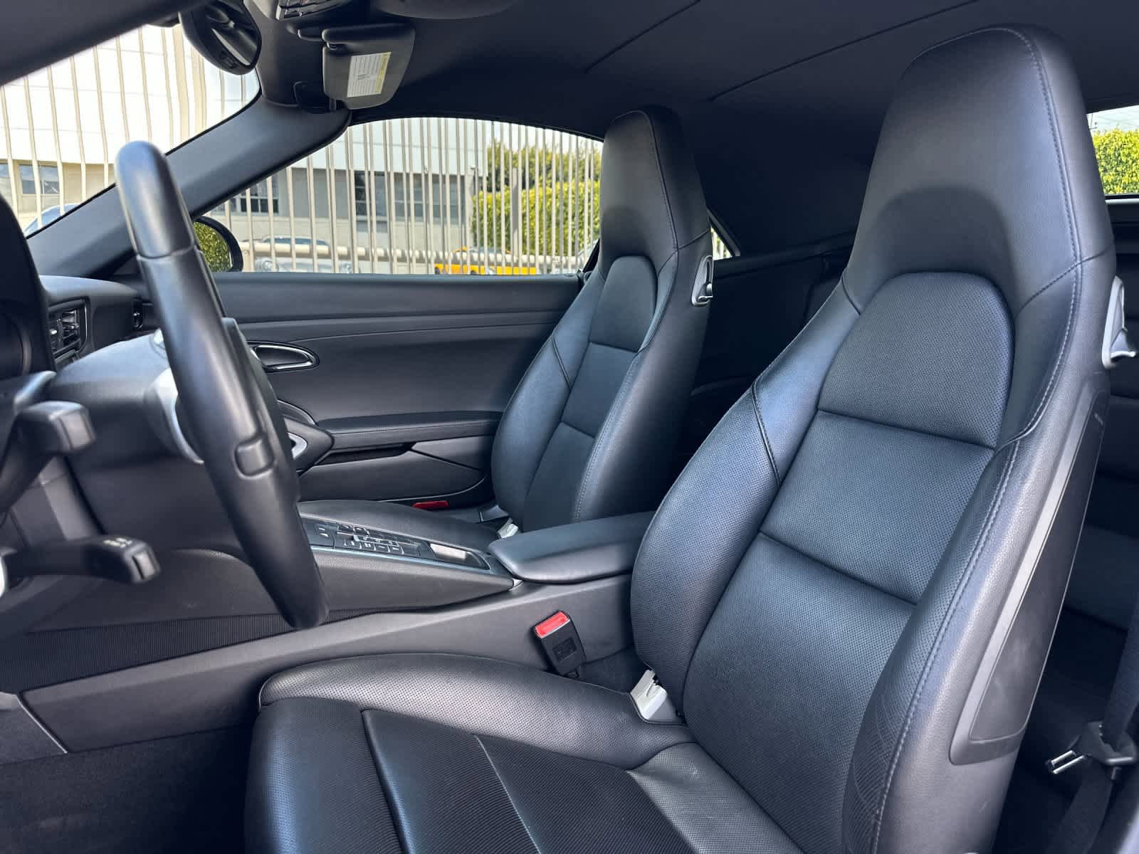 Certified 2015 Porsche 911 Carrera 4S AWD/4WD image 5