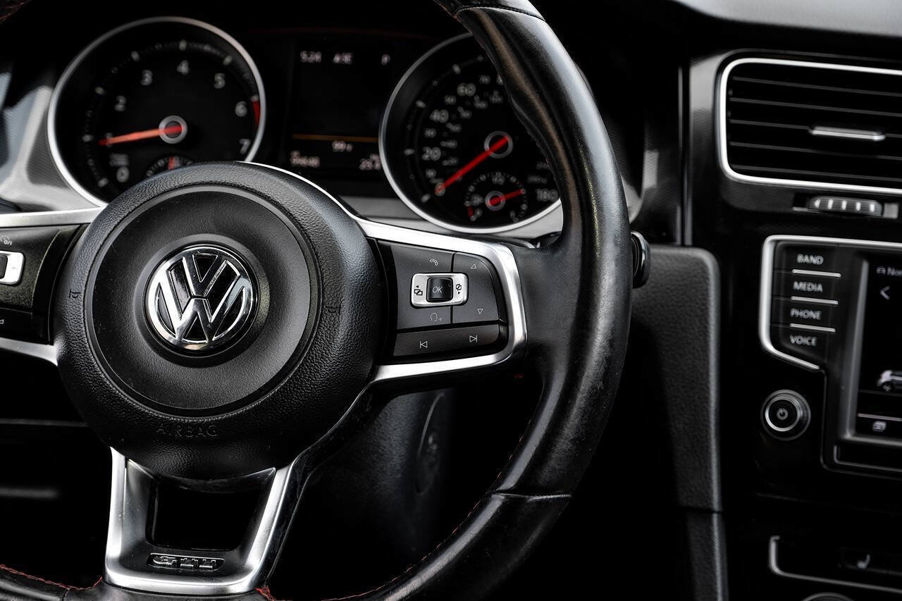 Used 2016 Volkswagen GTI SE w/ Lighting Package (SEL) FWD image 19