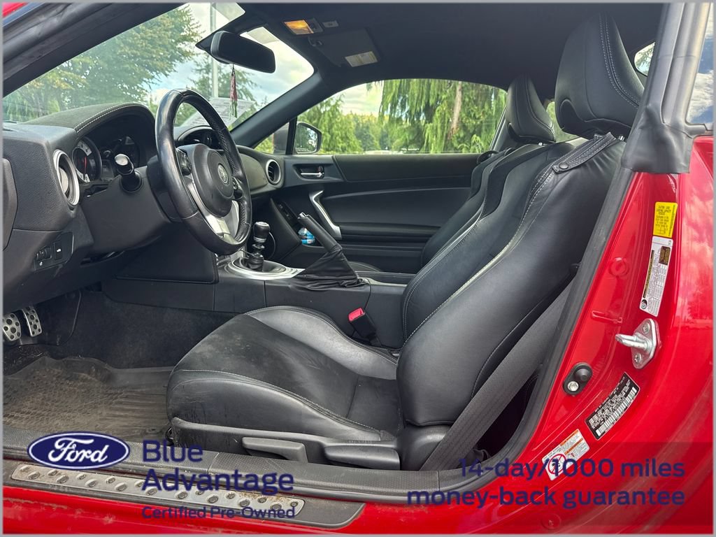Used 2019 Toyota 86 RWD image 12