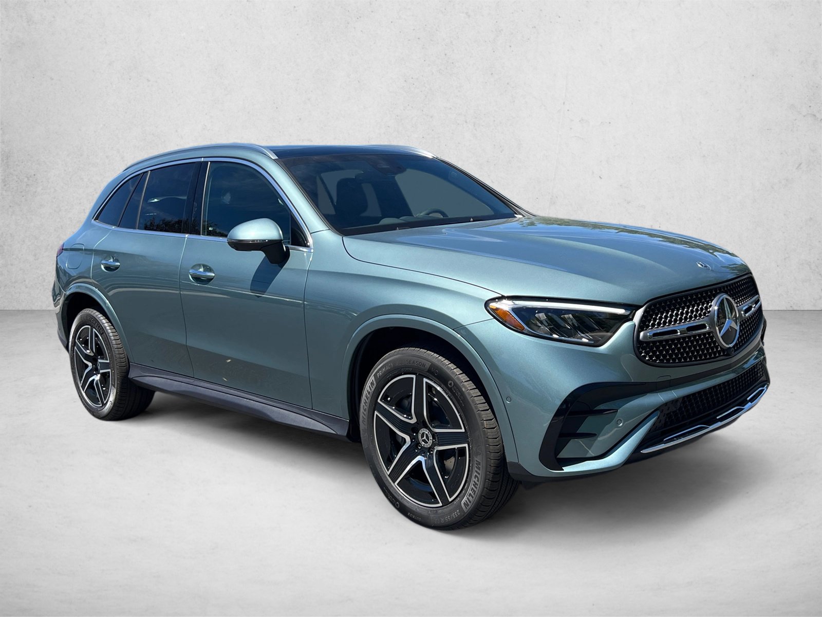 New 2026 Mercedes-Benz GLC 300 4MATIC image 3