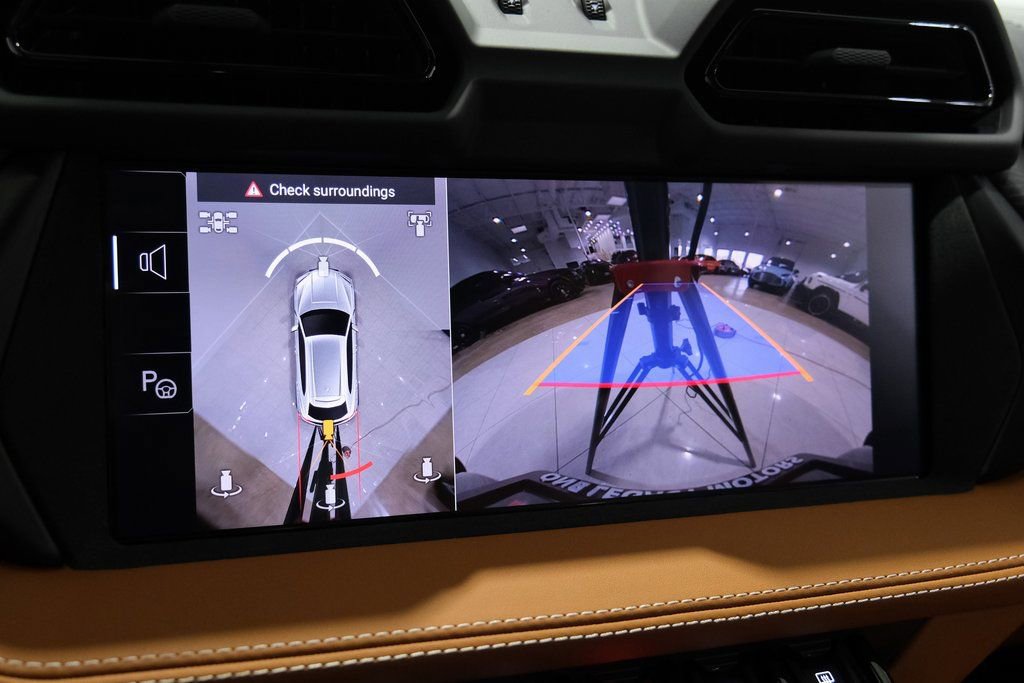 Used 2025 Lamborghini Urus SE image 22