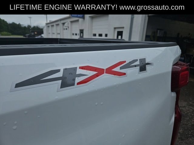 Used 2024 Chevrolet Silverado 1500 Custom w/ LPO, Dark Essentials Package AWD/4WD image 14