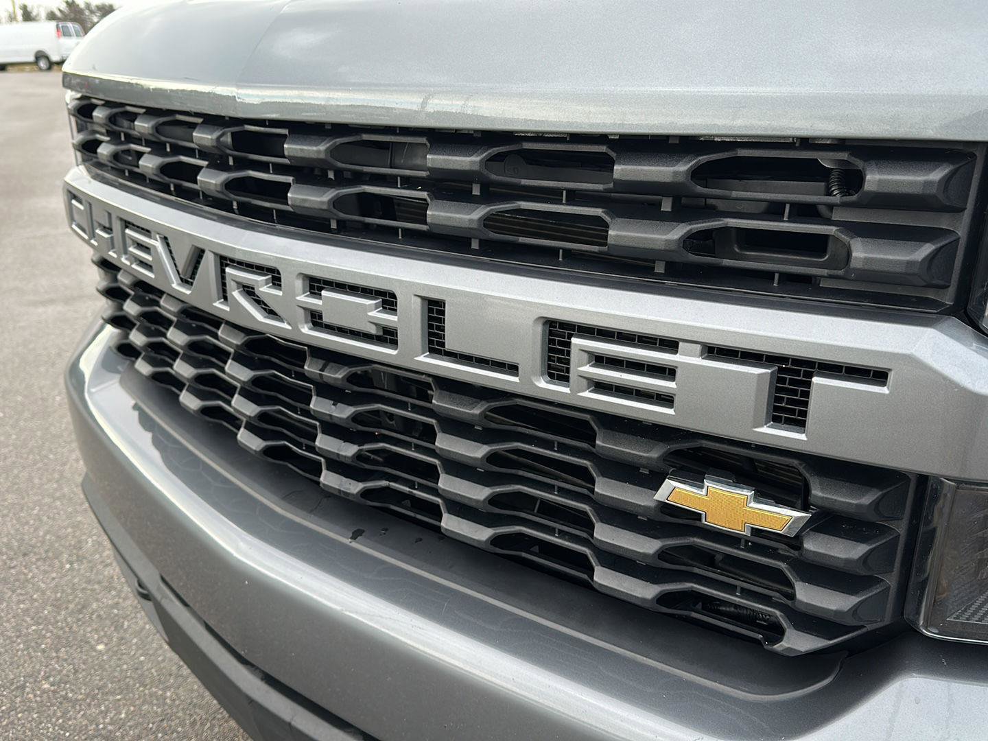 Used 2020 Chevrolet Silverado 1500 Custom w/ Custom Value Package image 11