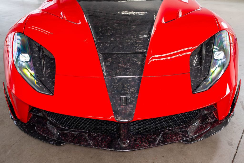 Used 2020 Ferrari 812 Superfast image 17
