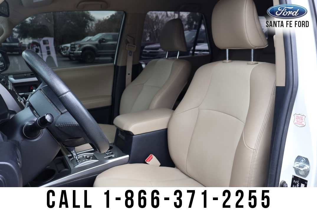 Used 2022 Toyota 4Runner SR5 Premium image 12