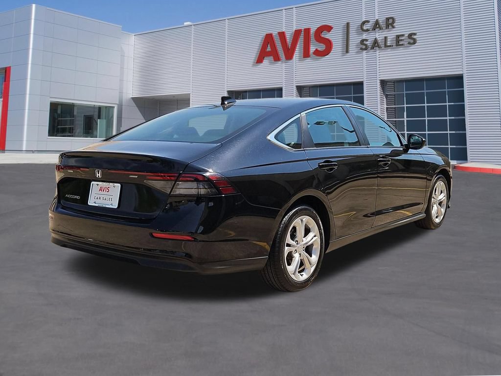 Used 2025 Honda Accord LX image 6