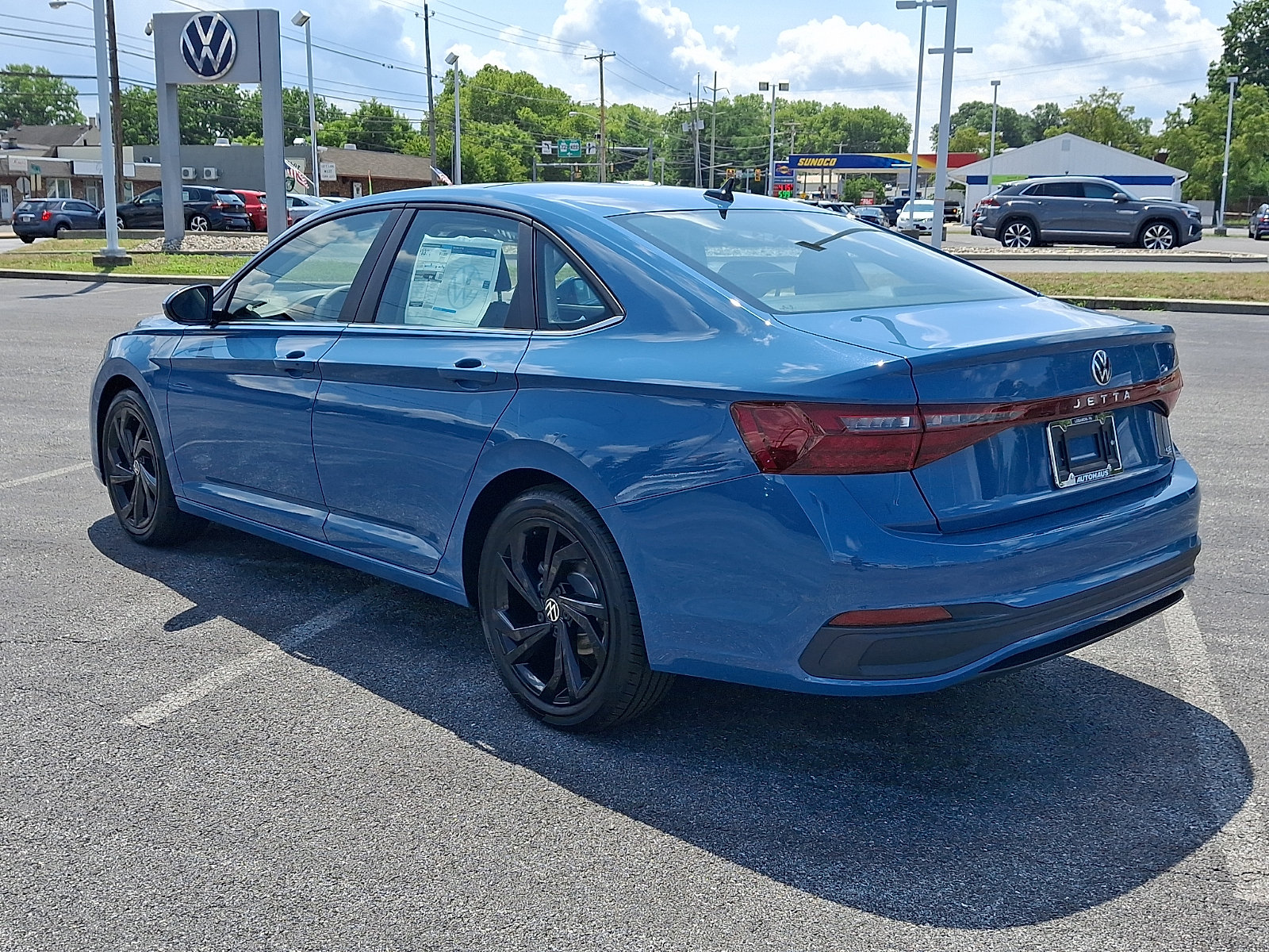 New 2026 Volkswagen Jetta SE FWD image 4