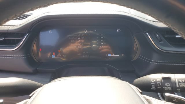 Certified 2021 Jeep Grand Cherokee L Overland w/ Luxury Tech Group IV AWD/4WD image 15