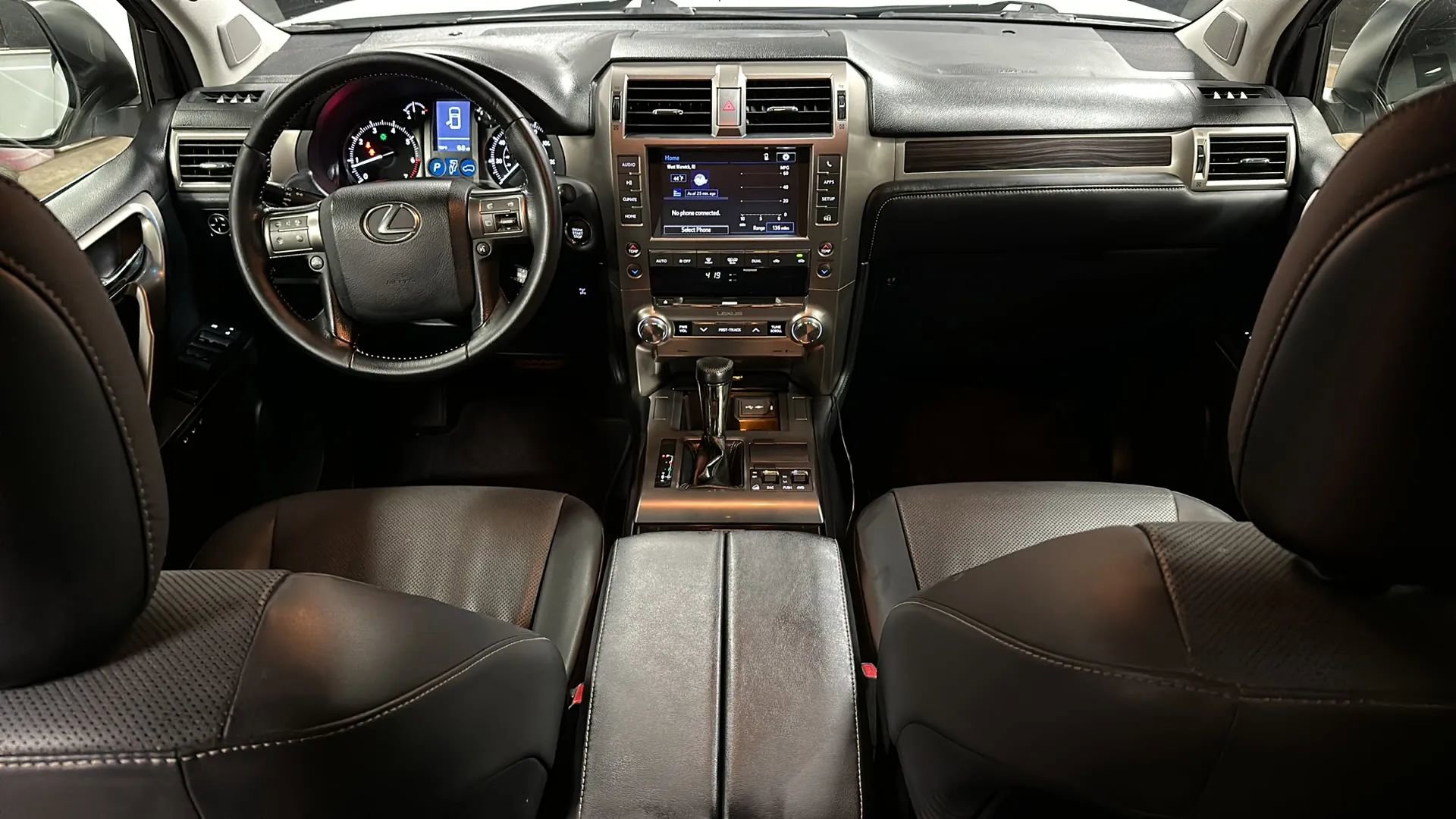 Used 2014 Lexus GX 460 image 21