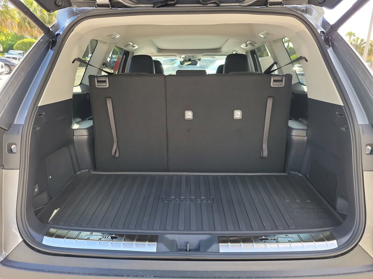 New 2026 Toyota Grand Highlander Limited AWD/4WD image 9