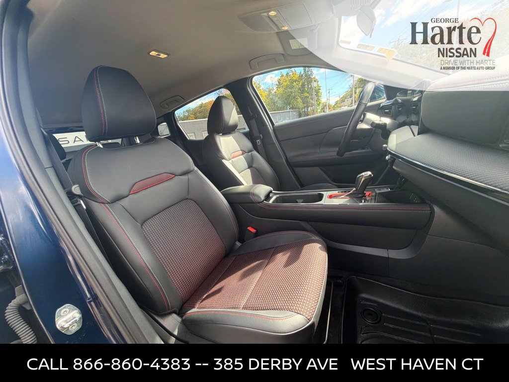 Certified 2025 Nissan Kicks SR AWD/4WD image 33