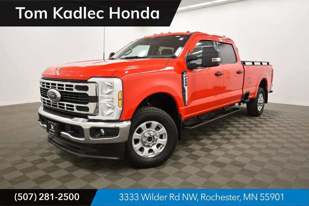 Used 2024 Ford F250 XLT w/ FX4 Off-Road Package AWD/4WD video 1