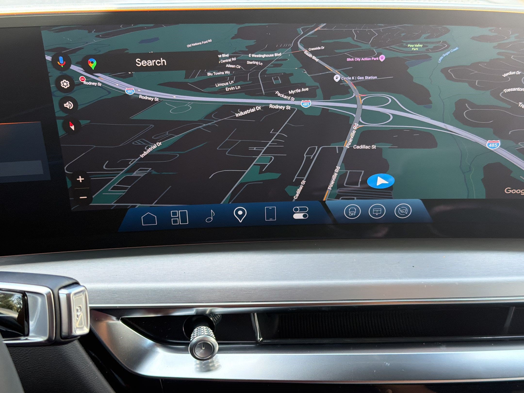 New 2026 Cadillac Lyriq Sport AWD/4WD image 23
