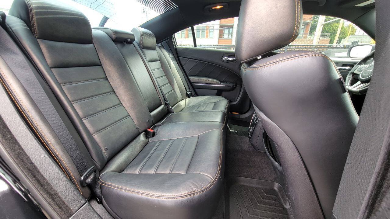 Used 2014 Dodge Charger R/T RWD image 24